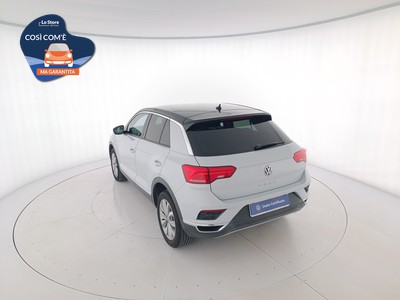 6 - Volkswagen T-Roc eschini auto