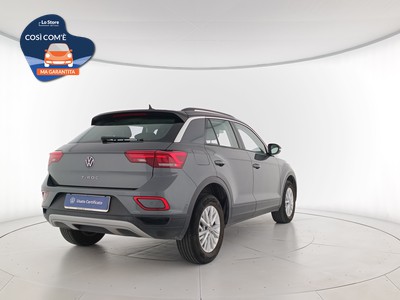 4 - Volkswagen T-Roc eschini auto