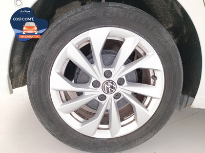 8 - Volkswagen Polo eschini auto