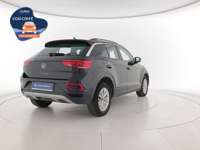 4 - Volkswagen T-Roc eschini auto