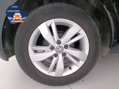 8 - Volkswagen Polo eschini auto