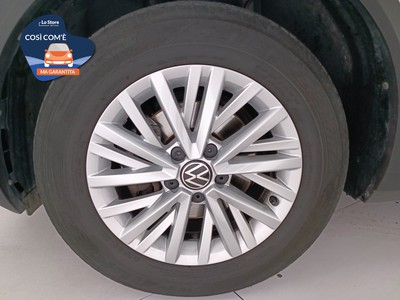 8 - Volkswagen T-Roc eschini auto