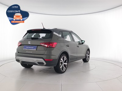 4 - Seat Arona eschini auto