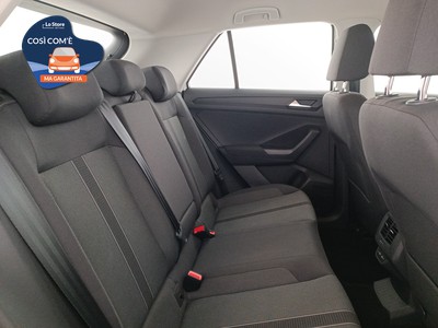 9 - Volkswagen T-Roc eschini auto