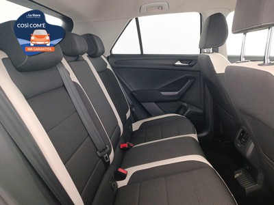 9 - Volkswagen T-Roc eschini auto