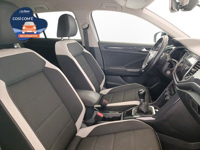 10 - Volkswagen T-Roc eschini auto