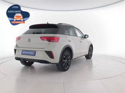 4 - Volkswagen T-Roc eschini auto