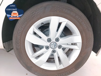 8 - Volkswagen Polo eschini auto