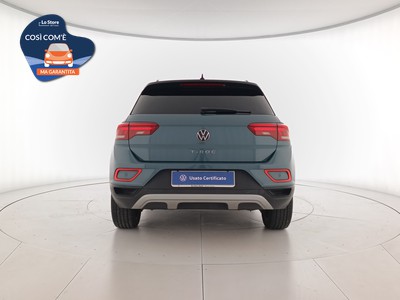 5 - Volkswagen T-Roc eschini auto