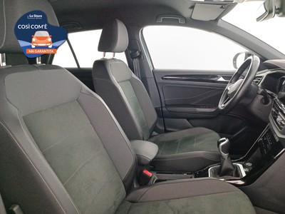 10 - Volkswagen T-Roc eschini auto