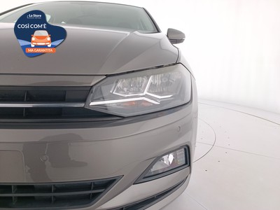 7 - Volkswagen Polo eschini auto