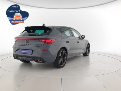 4 - Cupra Leon eschini auto