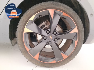 8 - Cupra Leon eschini auto