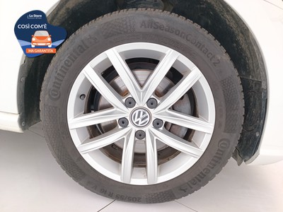 8 - Volkswagen Golf eschini auto