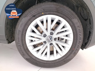 8 - Volkswagen T-Roc eschini auto