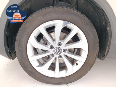 8 - Volkswagen T-Roc eschini auto