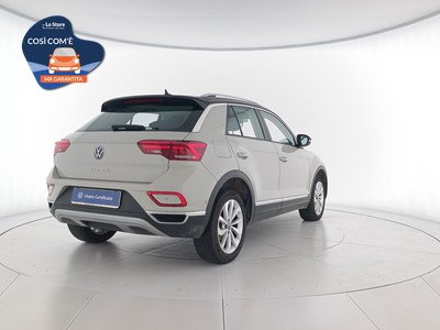 4 - Volkswagen T-Roc eschini auto