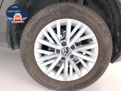 8 - Volkswagen T-Roc eschini auto