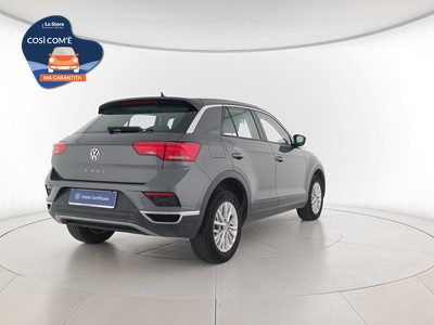4 - Volkswagen T-Roc eschini auto