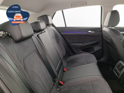 9 - Volkswagen Golf eschini auto