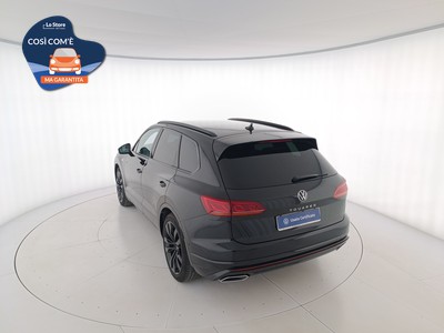 6 - Volkswagen Touareg eschini auto