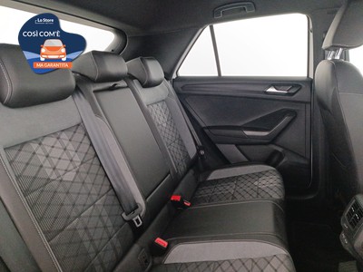 9 - Volkswagen T-Roc eschini auto