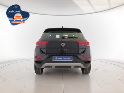 5 - Volkswagen T-Roc eschini auto