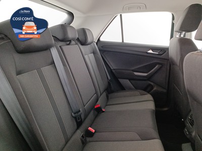 9 - Volkswagen T-Roc eschini auto