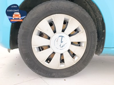 8 - Volkswagen up! eschini auto
