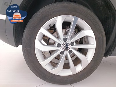 8 - Volkswagen T-Roc eschini auto