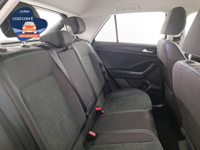 9 - Volkswagen T-Roc eschini auto