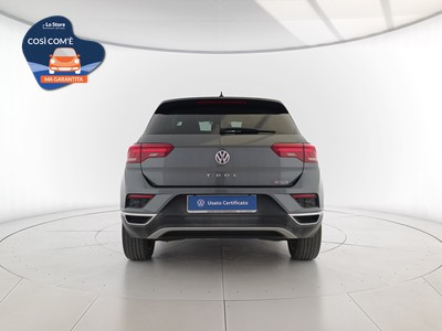5 - Volkswagen T-Roc eschini auto