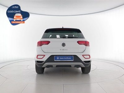 5 - Volkswagen T-Roc eschini auto