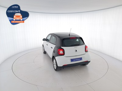 6 - Smart Forfour eschini auto