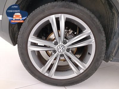 8 - Volkswagen T-Roc eschini auto