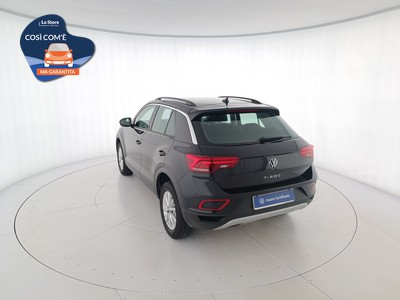 6 - Volkswagen T-Roc eschini auto