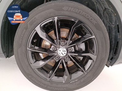 8 - Volkswagen T-Roc eschini auto