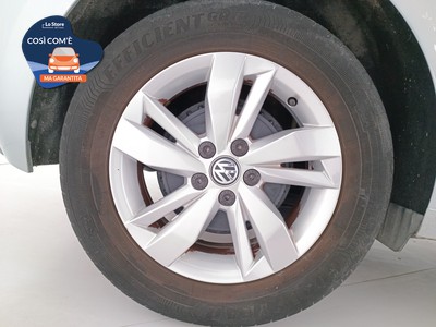 8 - Volkswagen Polo eschini auto