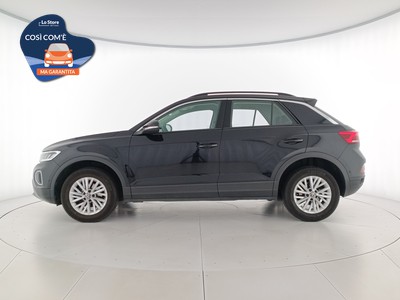 3 - Volkswagen T-Roc eschini auto