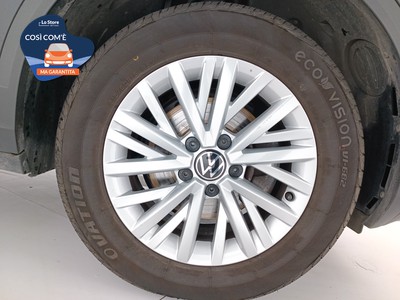 8 - Volkswagen T-Roc eschini auto