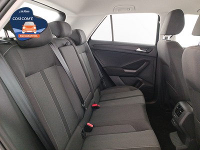 9 - Volkswagen T-Roc eschini auto
