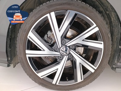 8 - Volkswagen Golf eschini auto