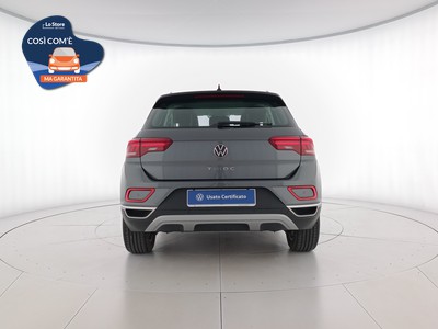 5 - Volkswagen T-Roc eschini auto