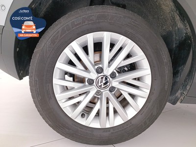 8 - Volkswagen T-Roc eschini auto