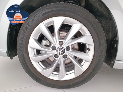 8 - Volkswagen Polo eschini auto