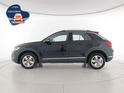3 - Volkswagen T-Roc eschini auto