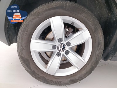 8 - Volkswagen T-Roc eschini auto