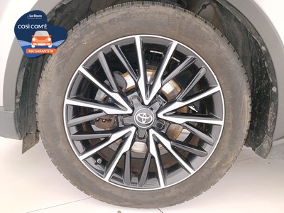 8 - Toyota C-HR eschini auto