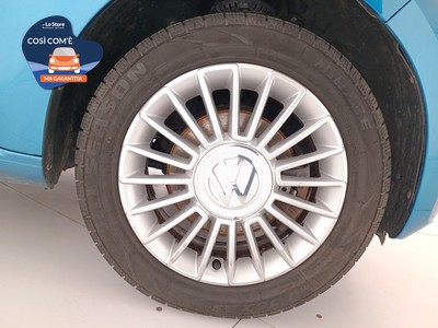8 - Volkswagen up! eschini auto