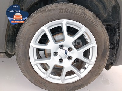 8 - Jeep Renegade eschini auto